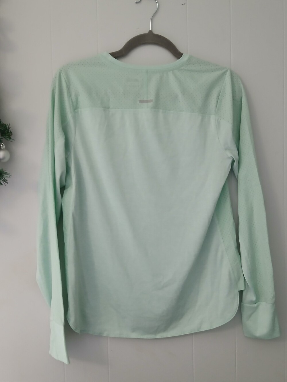Avia Mint Green Long Sleeve Performance Top - Picture 4 of 5